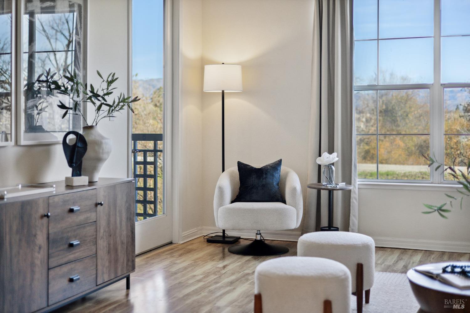 3901 Lick Mill Boulevard Unit: 212