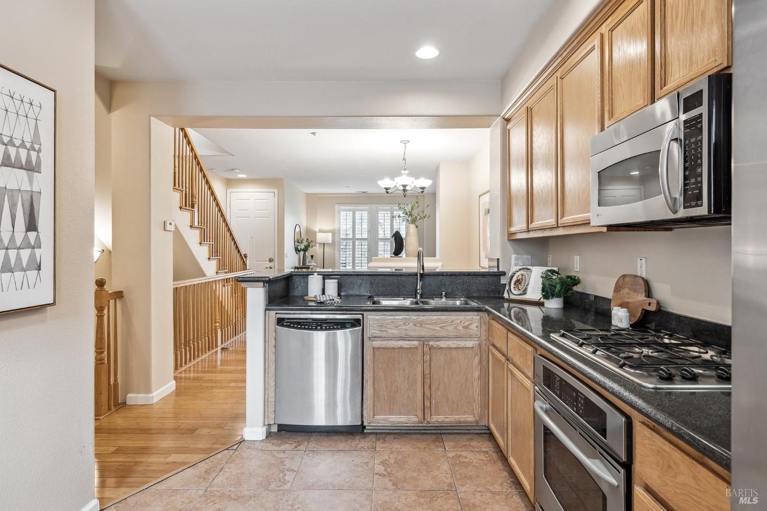 3724 Central Parkway