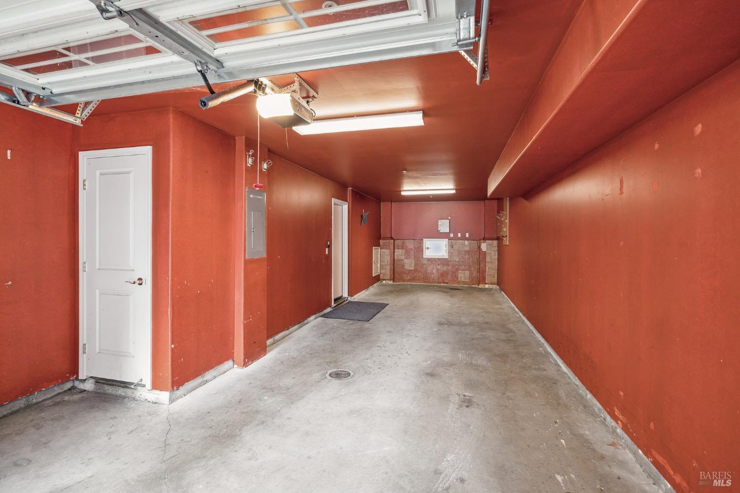 3724 Central Parkway