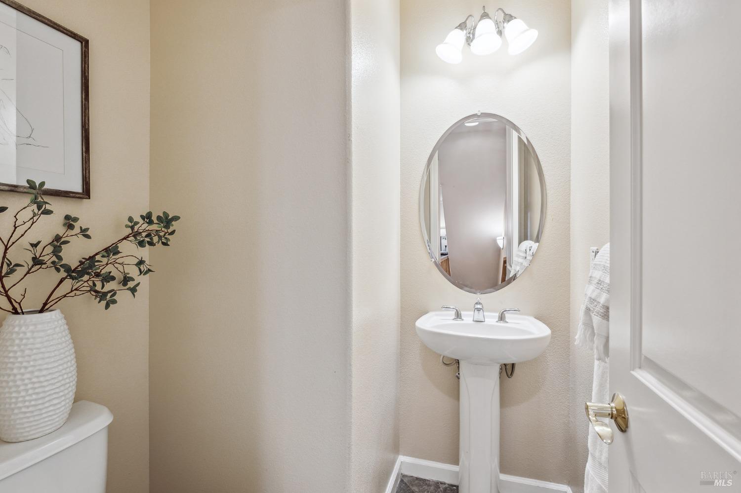 3724 Central Parkway