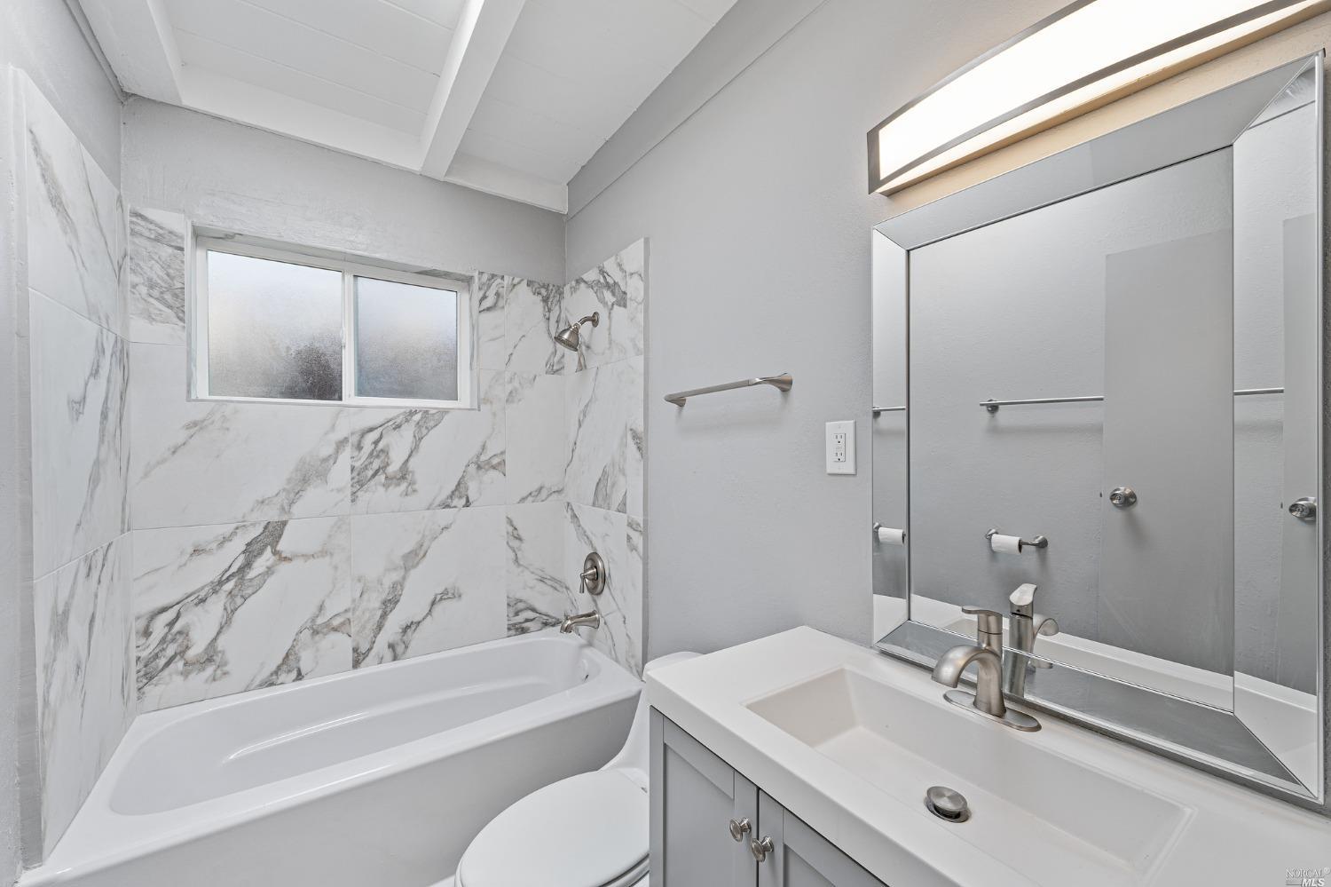 37 Valley Road Unit: A