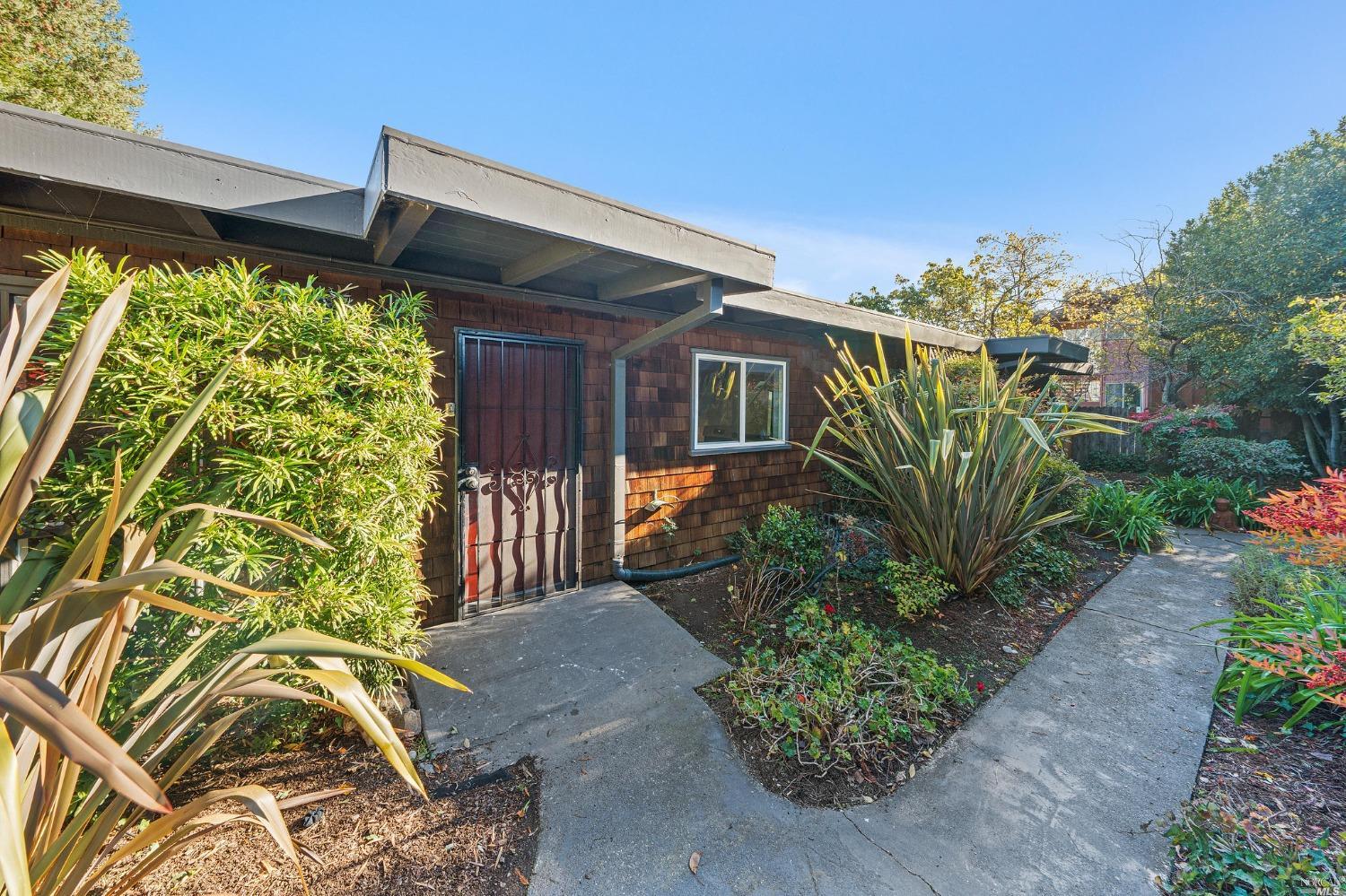 37 Valley Road Unit: A