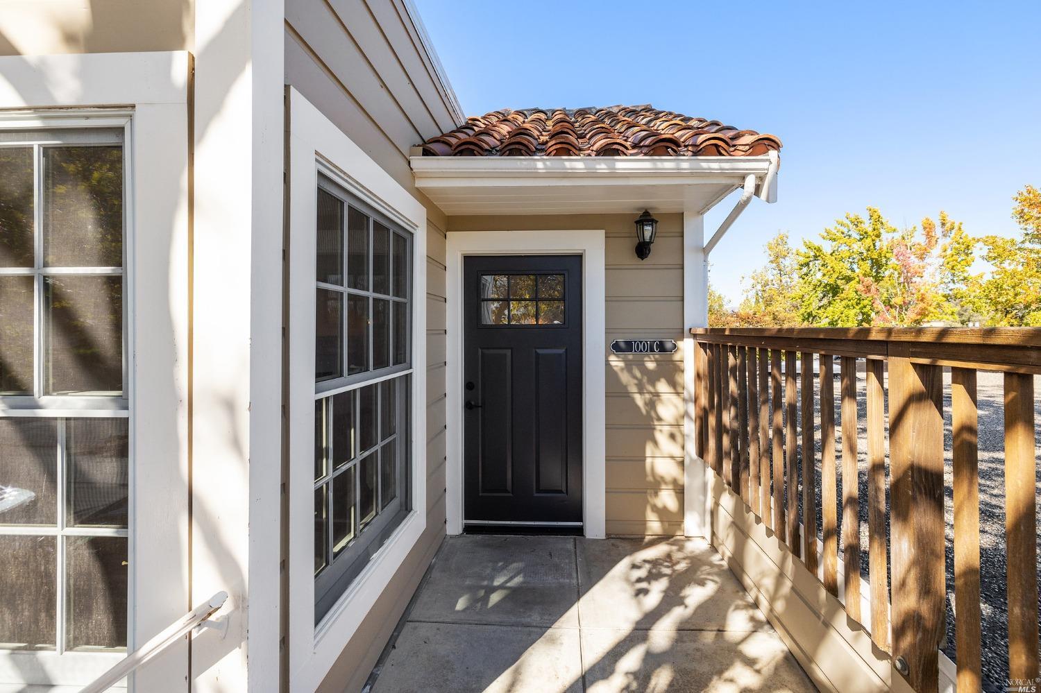 1001 Magnolia Ave #C