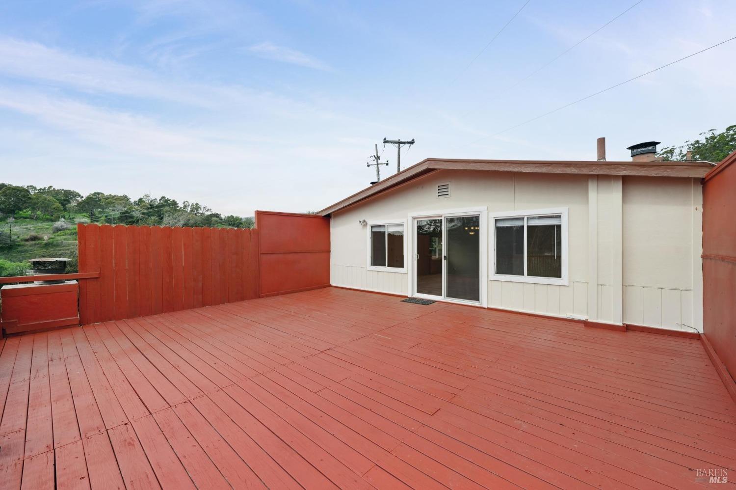 1020 Redwood Hwy Frontage Rd #1