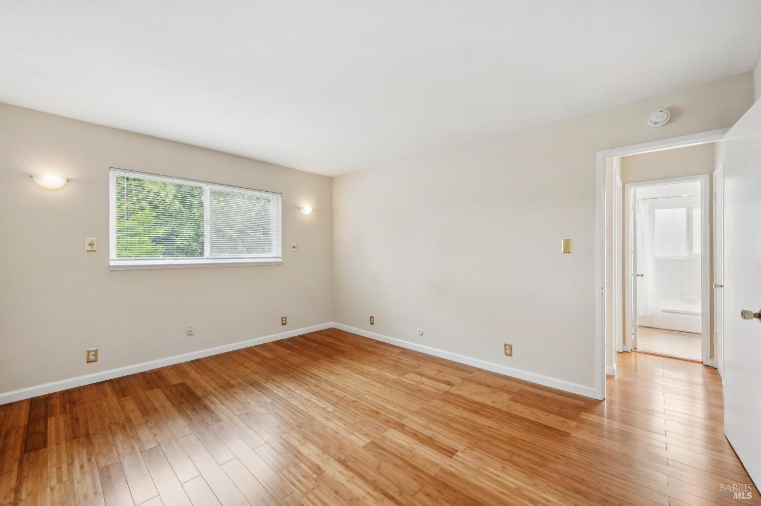 1020 Redwood Hwy Frontage Rd #1