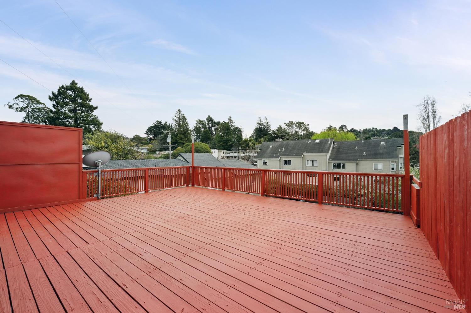 1020 Redwood Hwy Frontage Rd #1