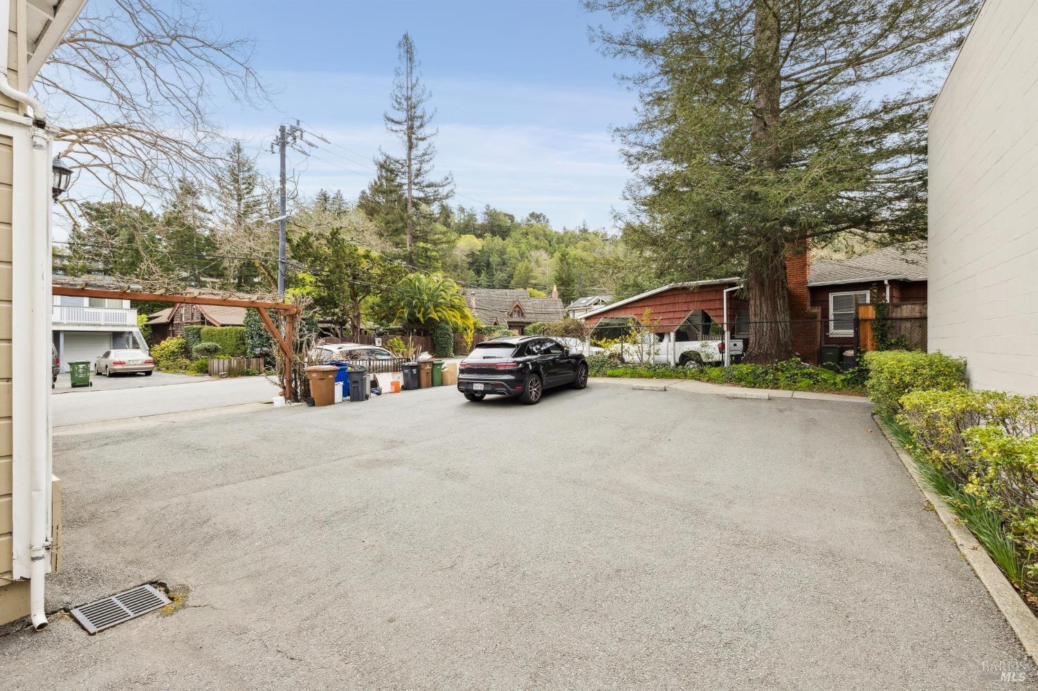 1001 Magnolia Ave #B