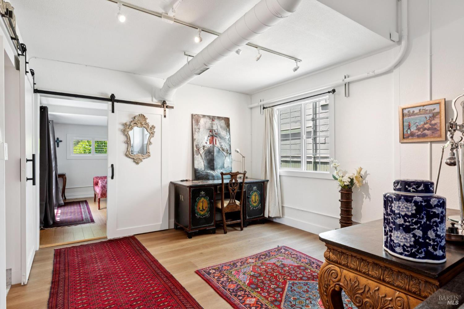 307 Bodega Ave #307