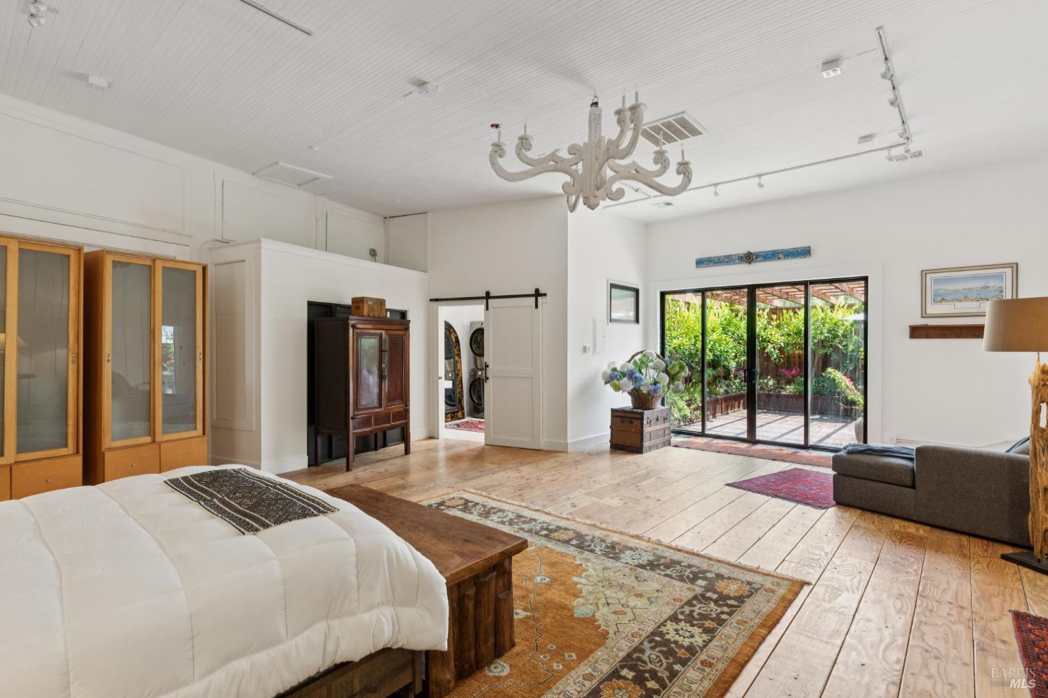307 Bodega Ave #307