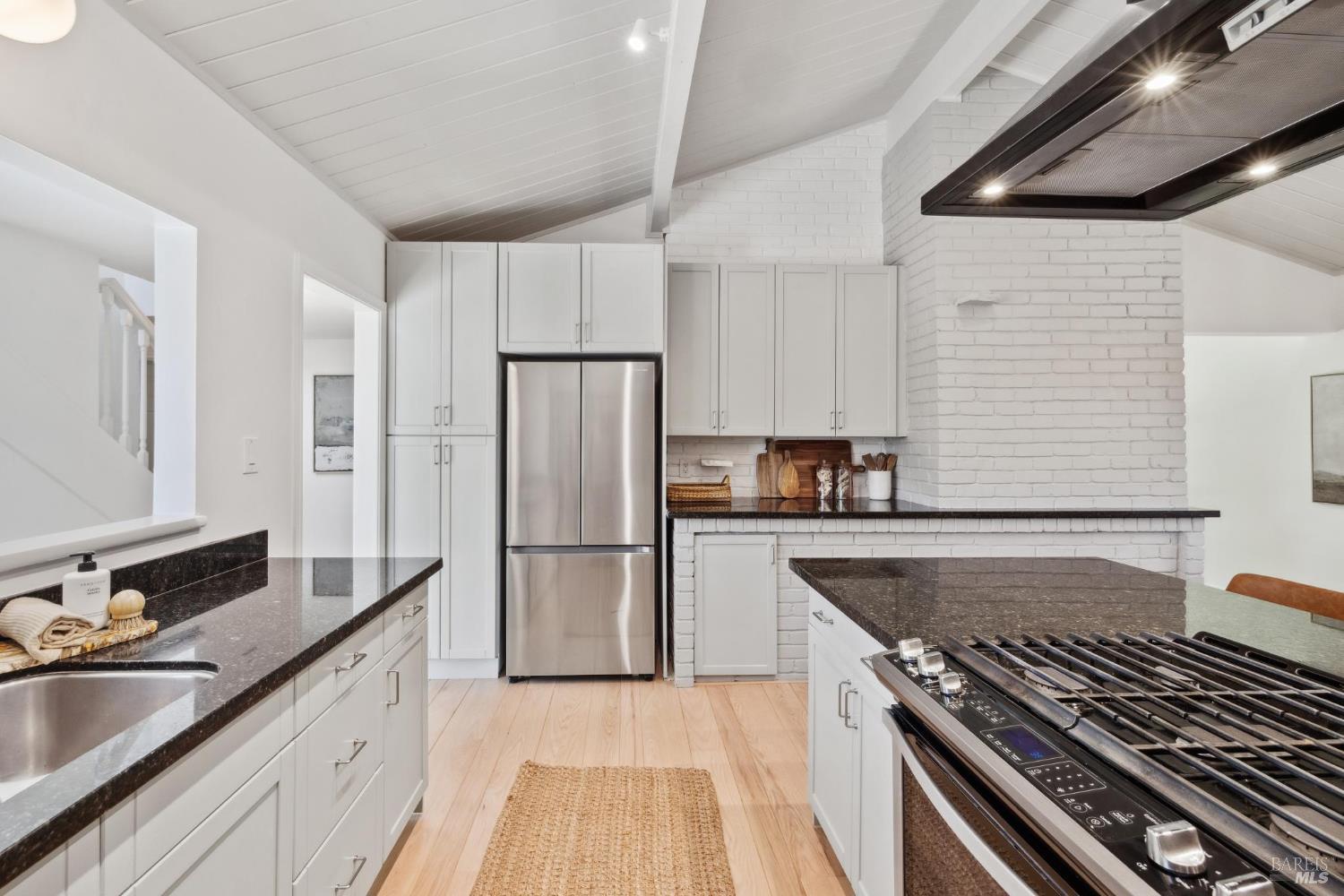 2647 Heatherstone Dr