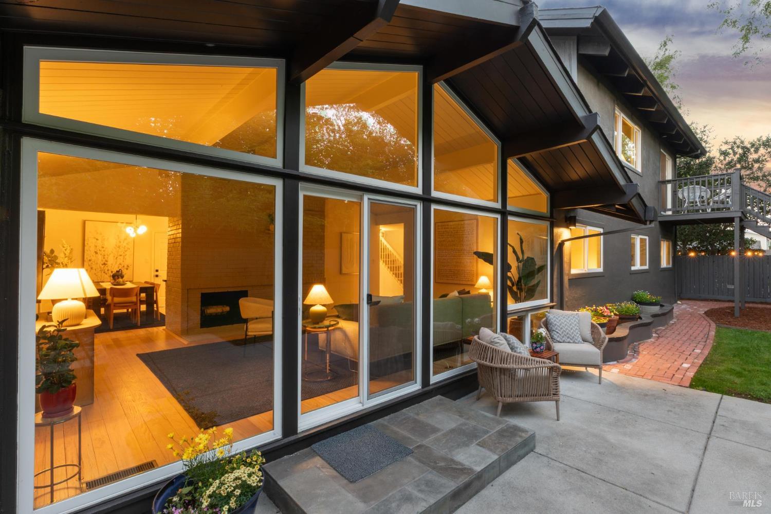 2647 Heatherstone Dr