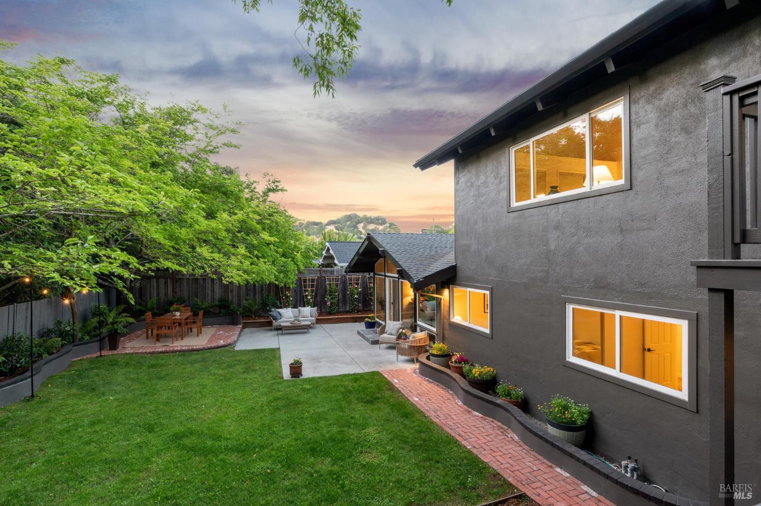 2647 Heatherstone Dr