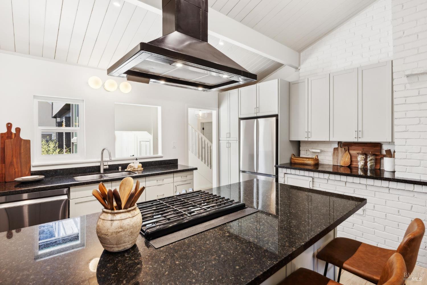 2647 Heatherstone Dr