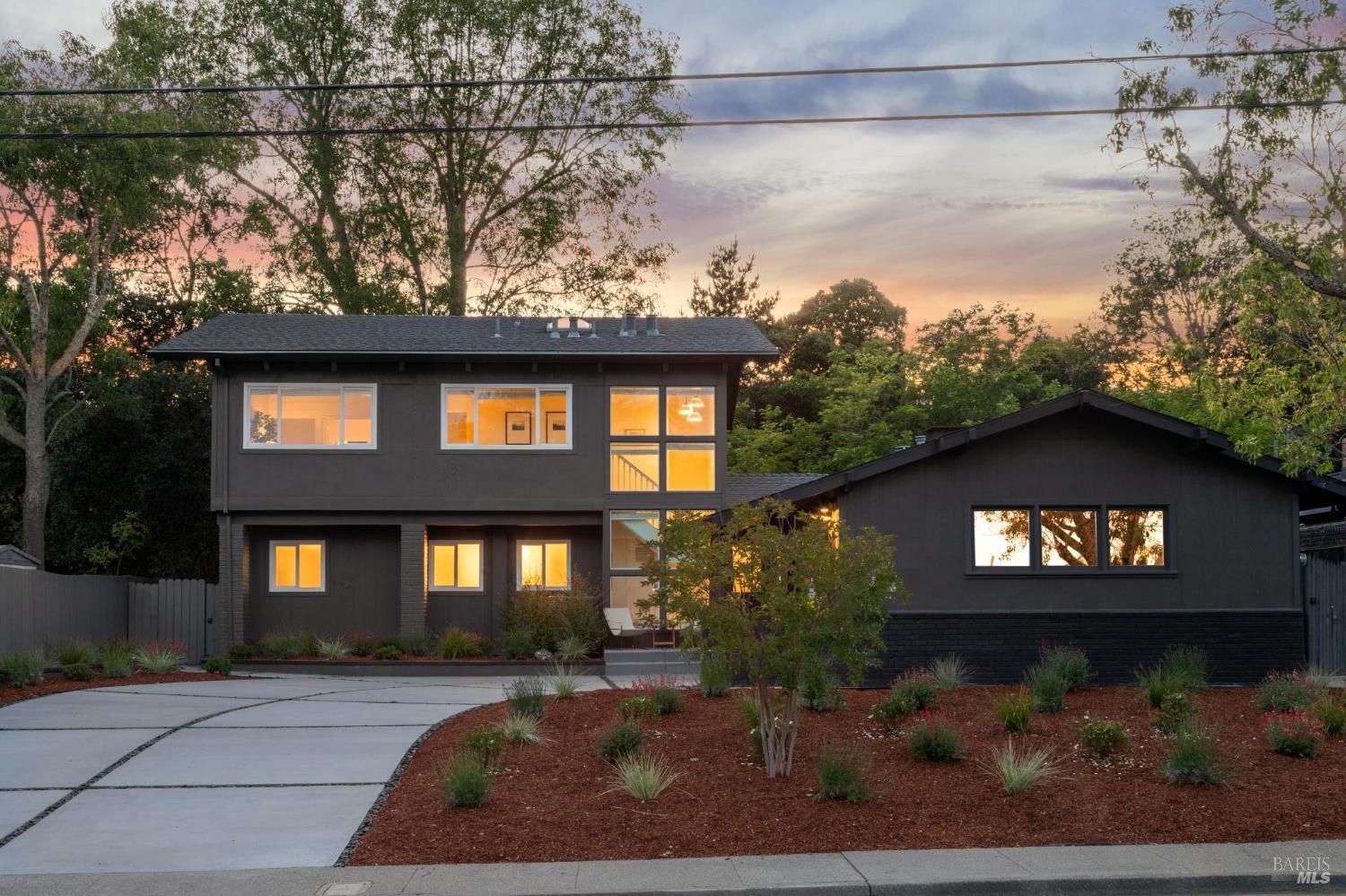 2647 Heatherstone Dr