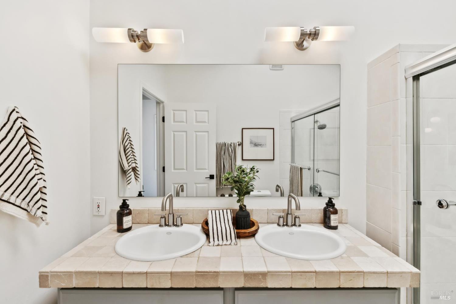 2647 Heatherstone Dr