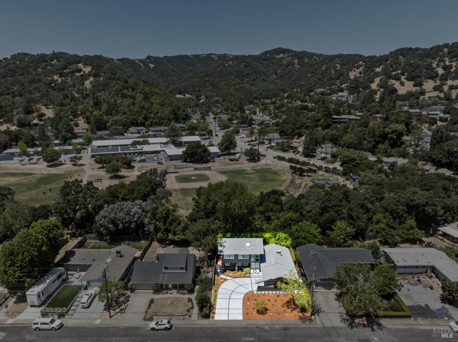 2647 Heatherstone Dr