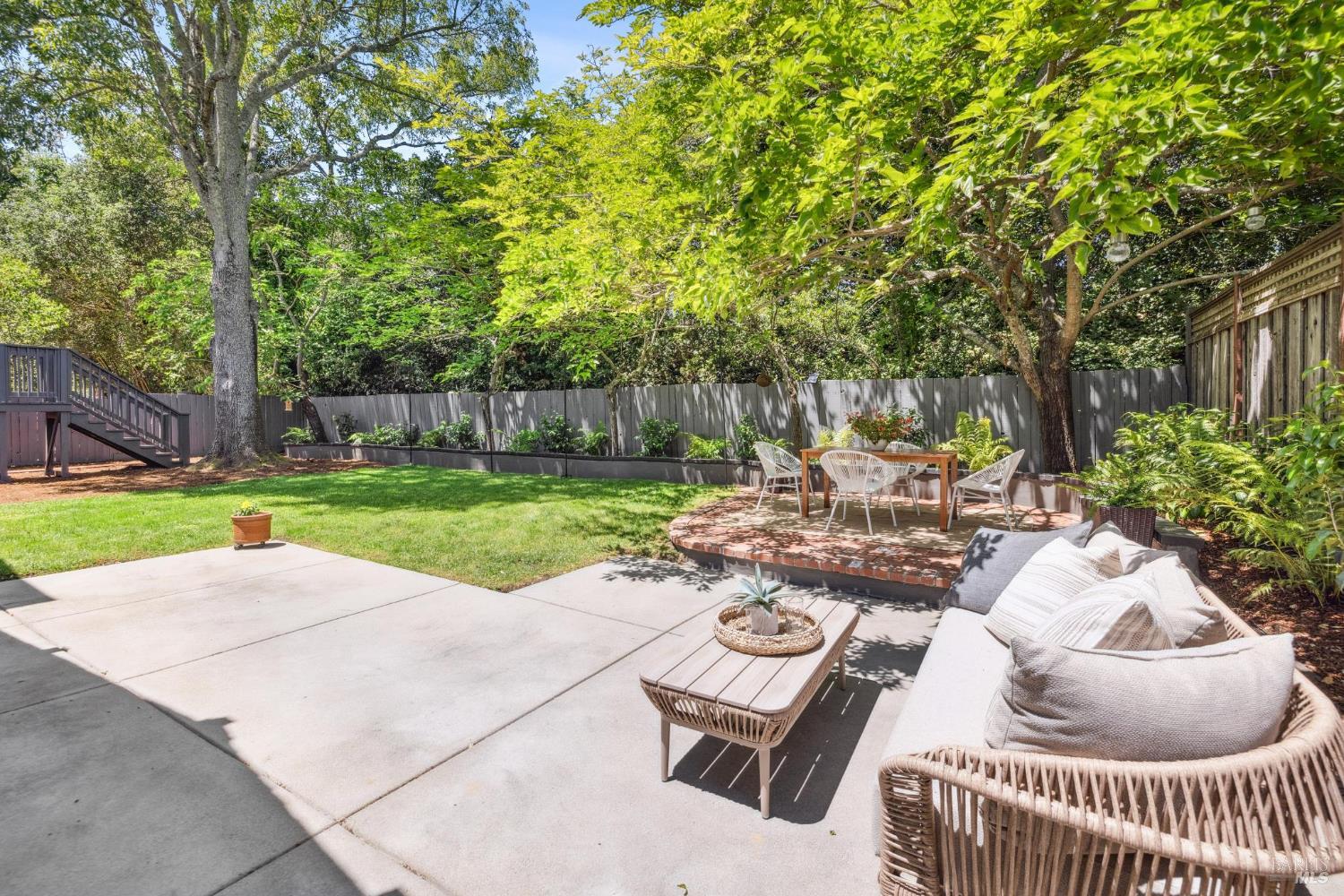 2647 Heatherstone Dr