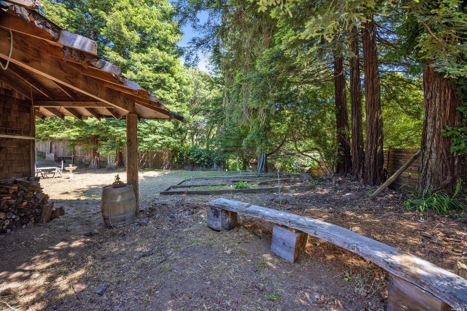 5953 Shoreline Hwy