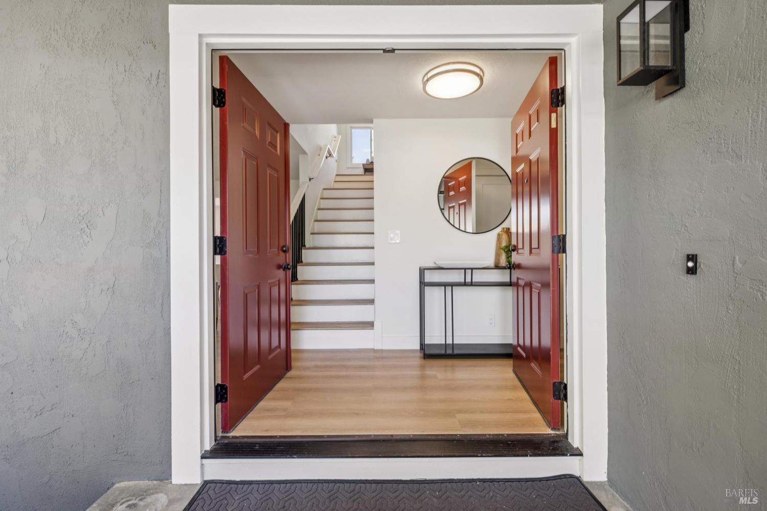 16 Montevideo Way