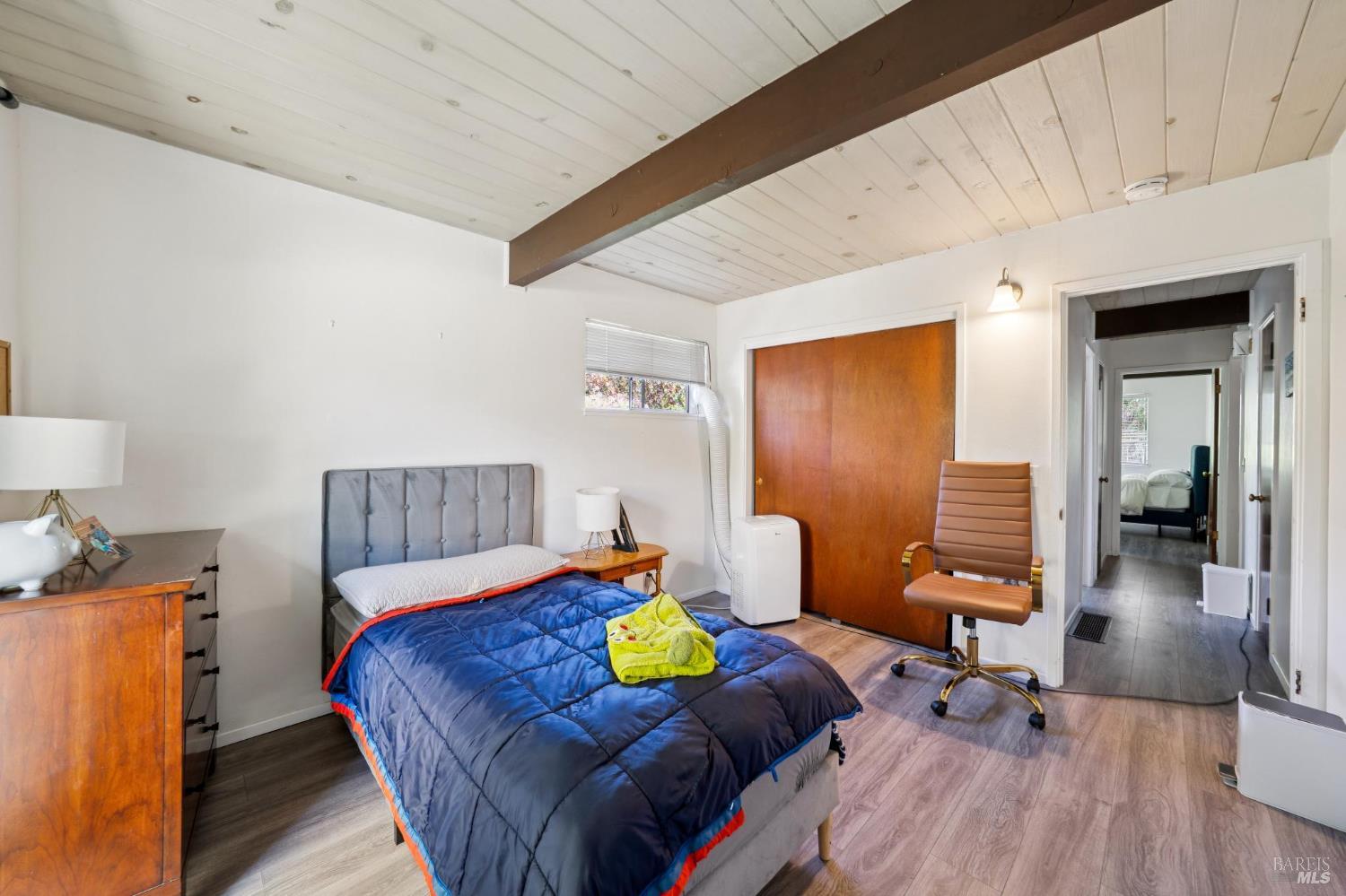15 Montecito Dr