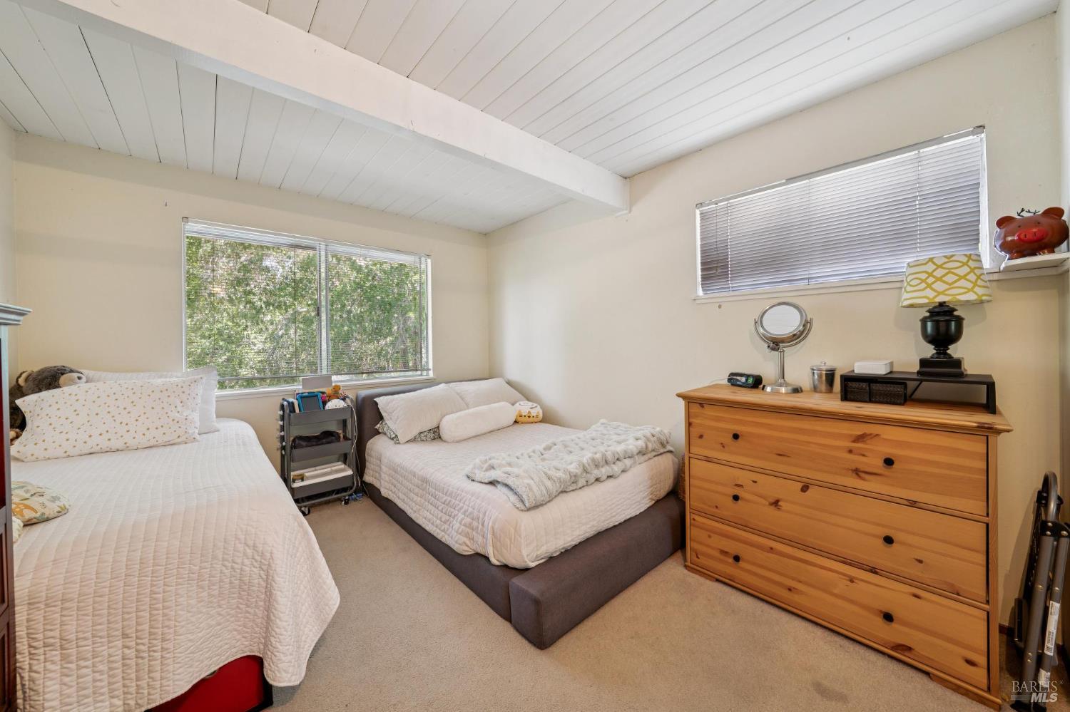 15 Montecito Dr