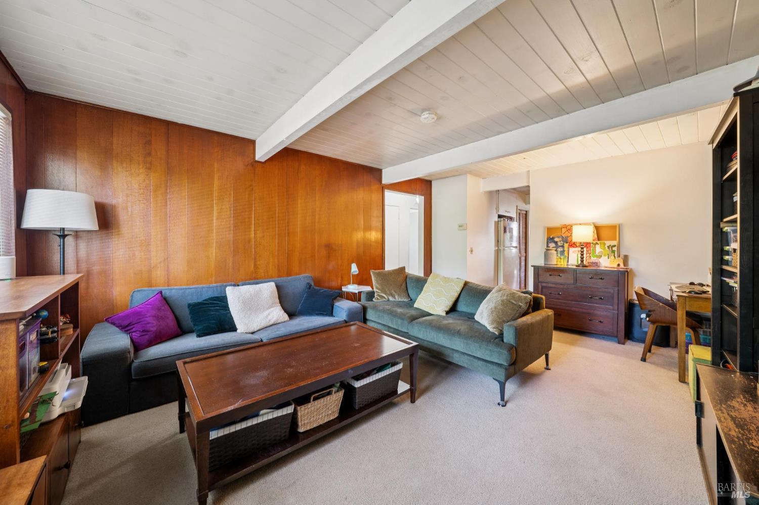 15 Montecito Dr