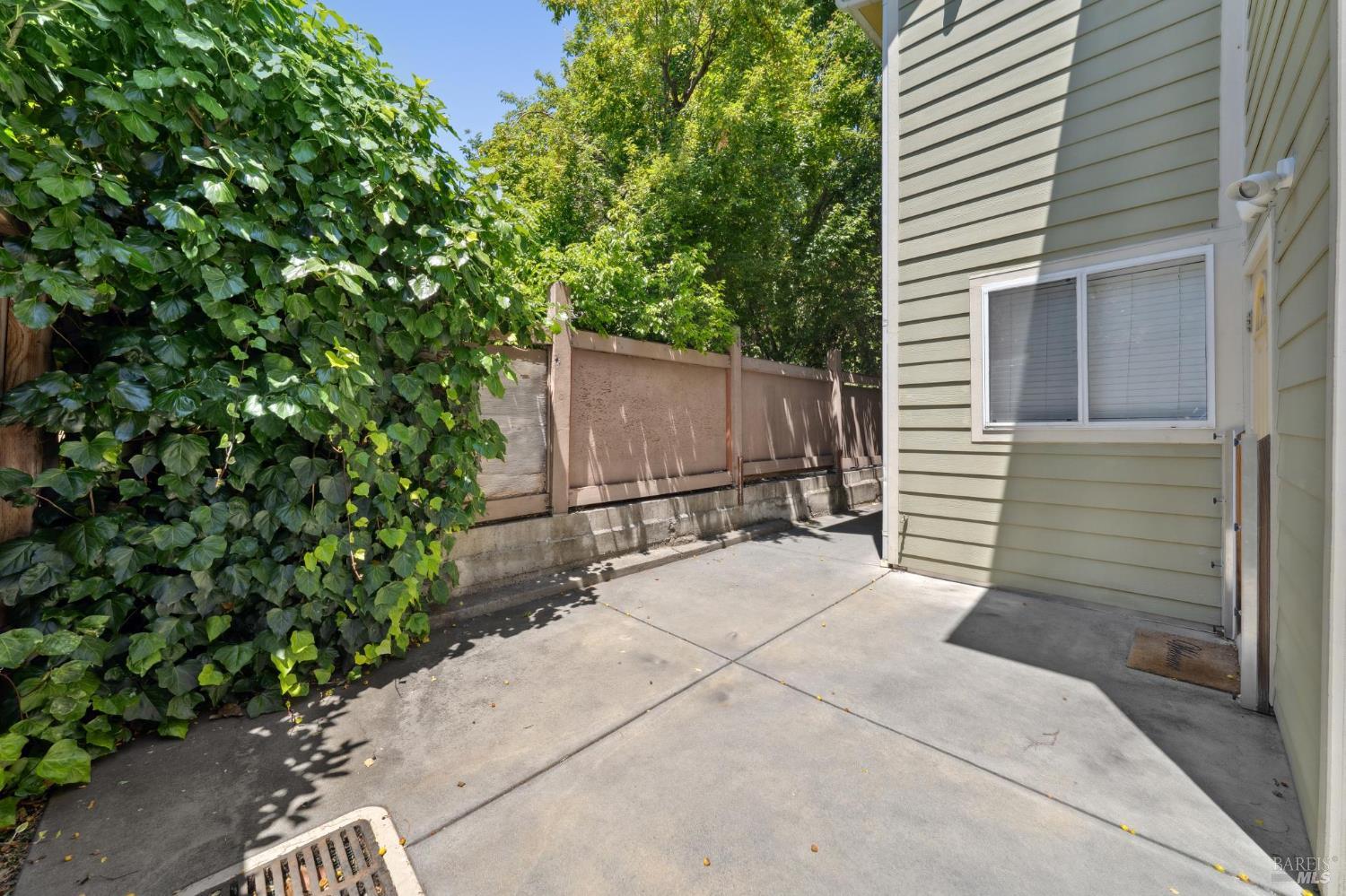 711 San Anselmo Ave