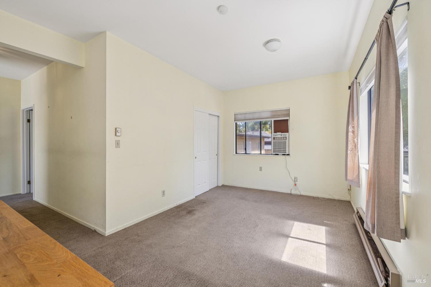 9 Frances St