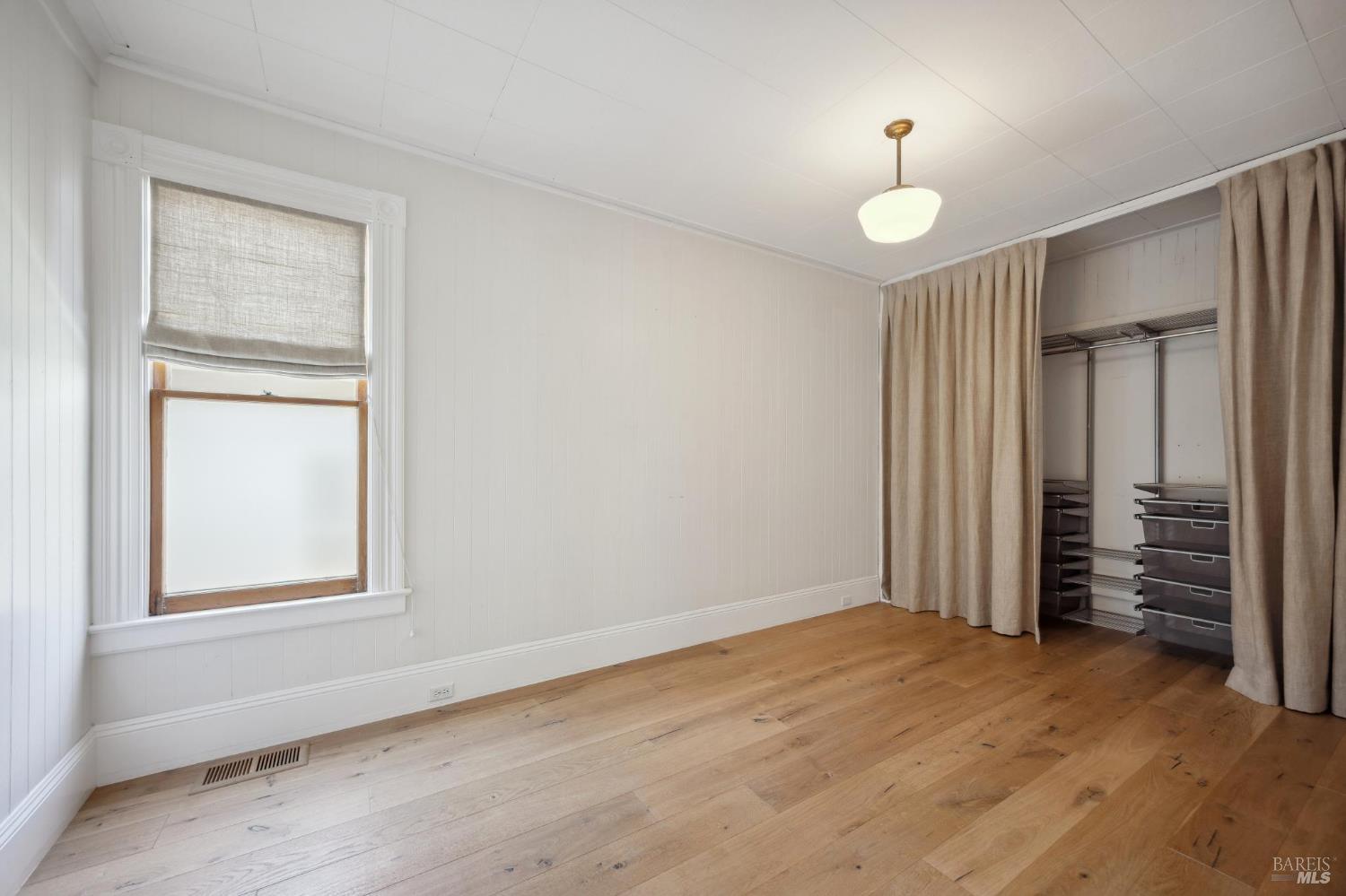 104 3rd St