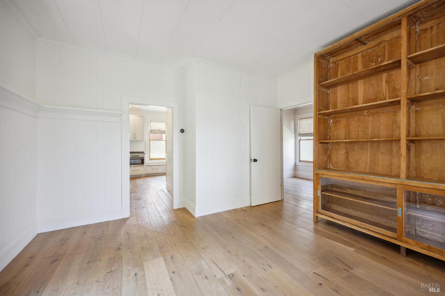 104 3rd St