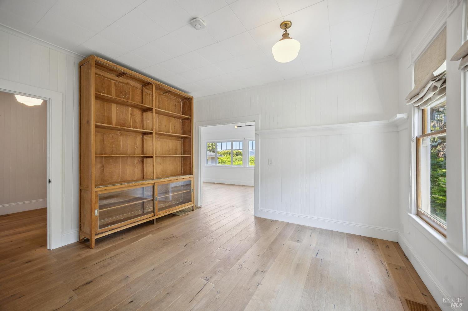 104 3rd St
