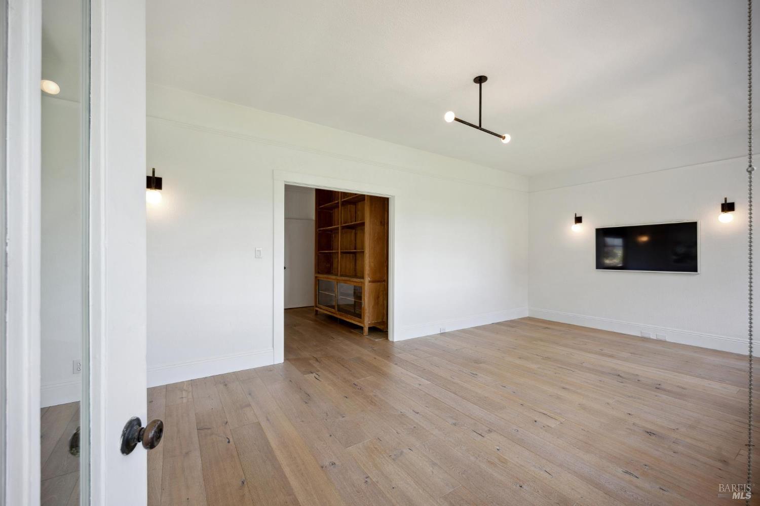 104 3rd St