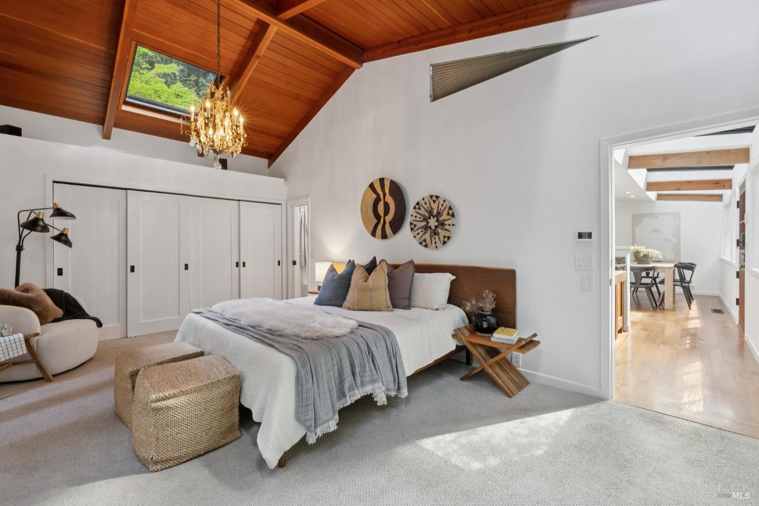 524 Cascade Dr