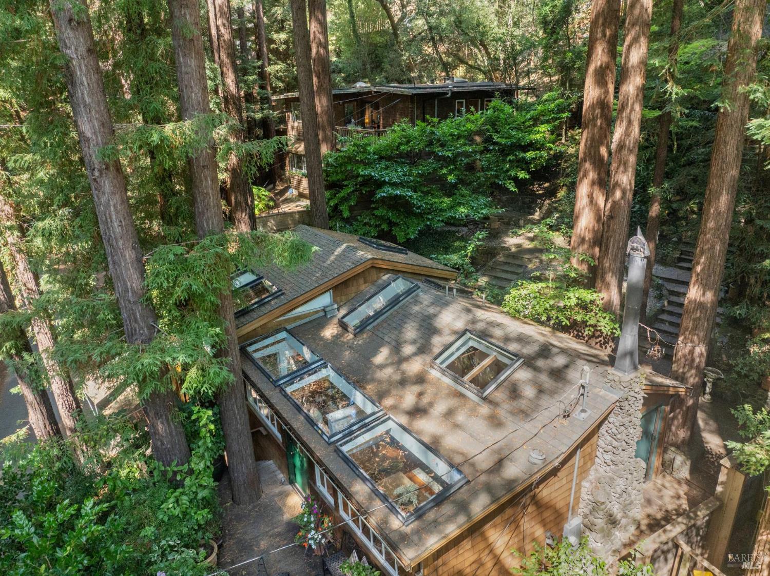 524 Cascade Dr