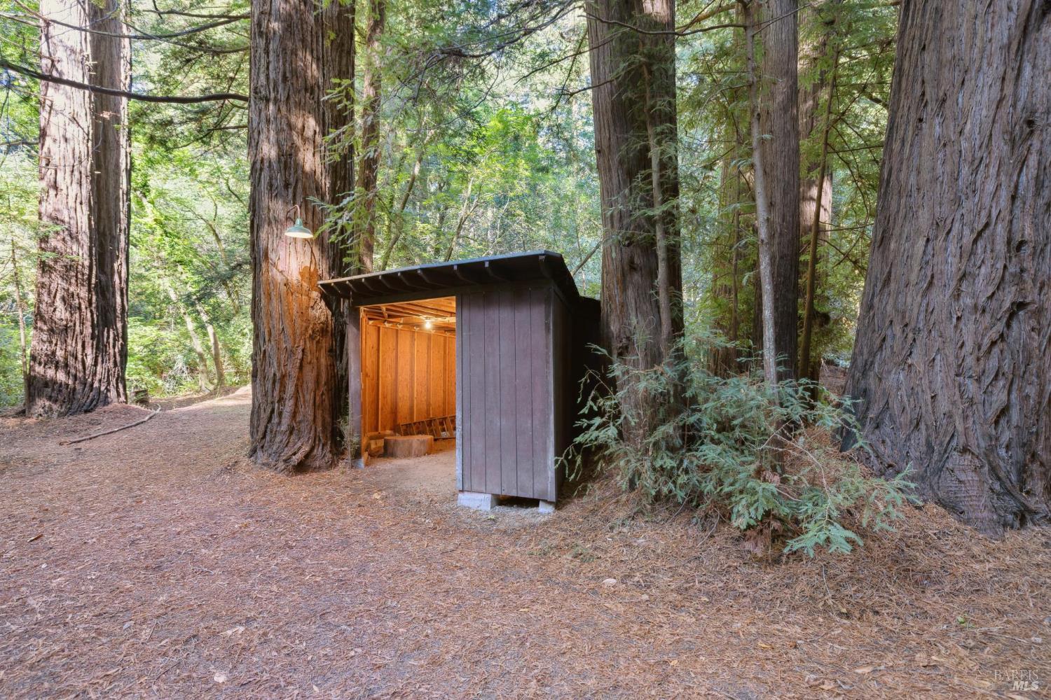 6935 Lucas Valley Rd