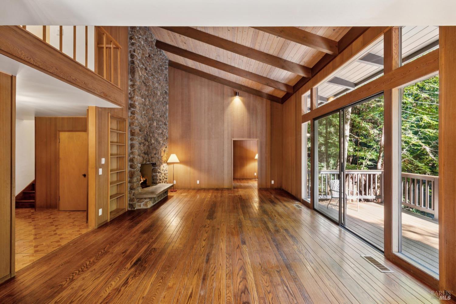 6935 Lucas Valley Rd