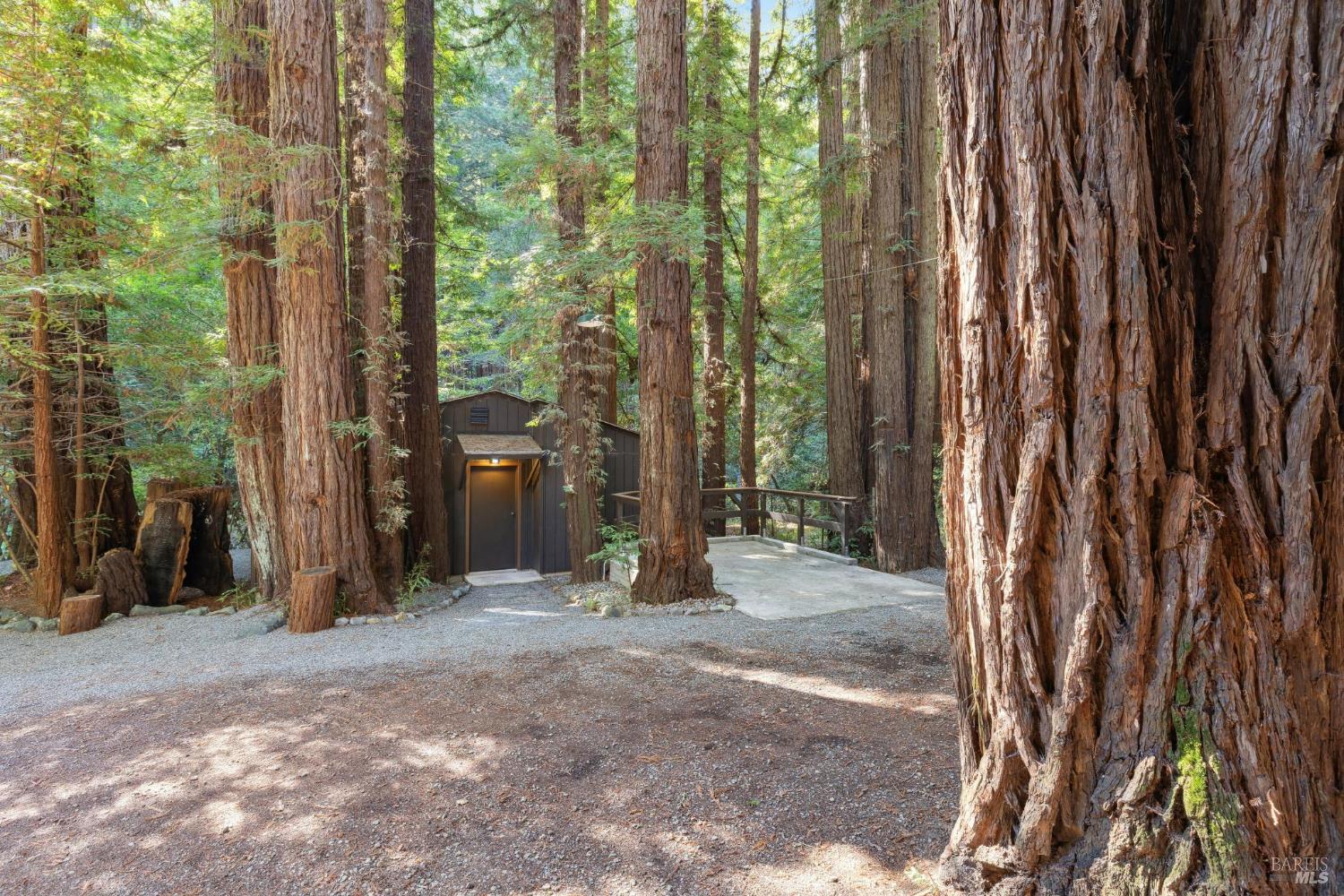 6935 Lucas Valley Rd