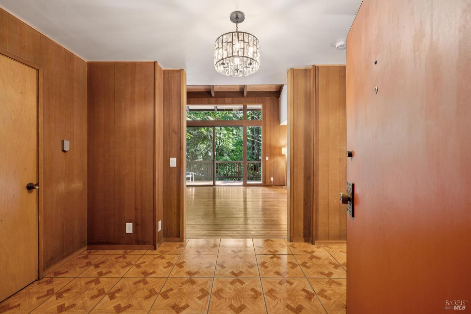 6935 Lucas Valley Rd