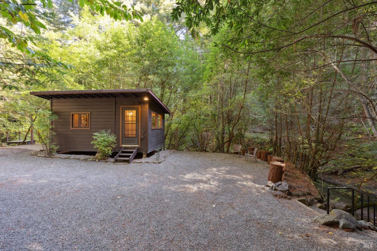 6935 Lucas Valley Rd