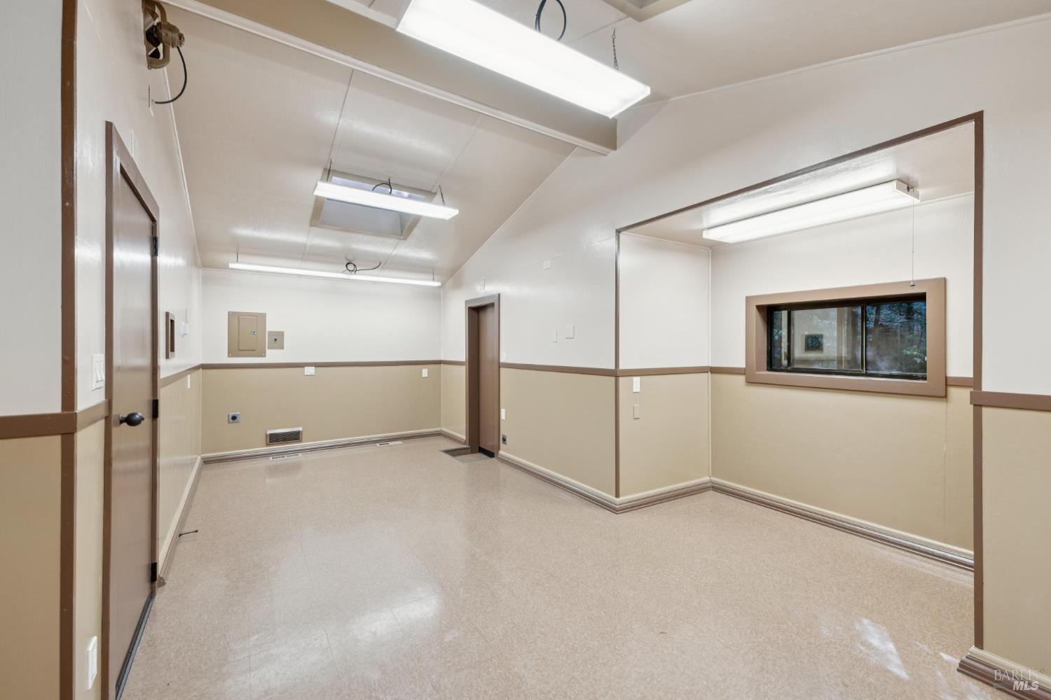 6935 Lucas Valley Rd