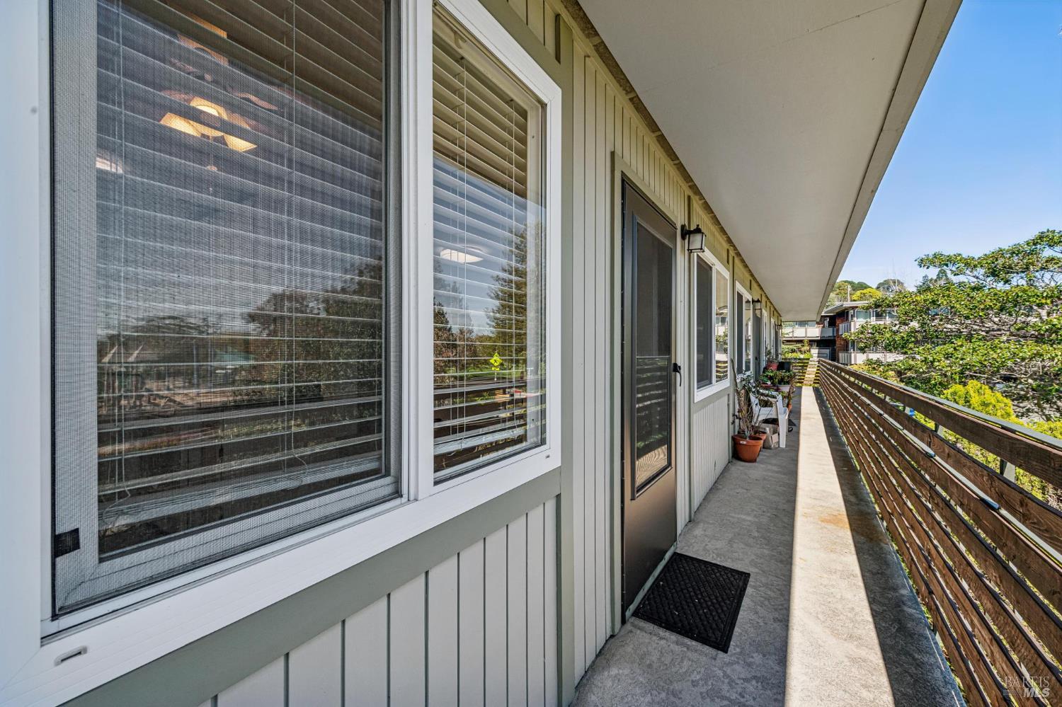 83 Pixley Avenue Unit: #6