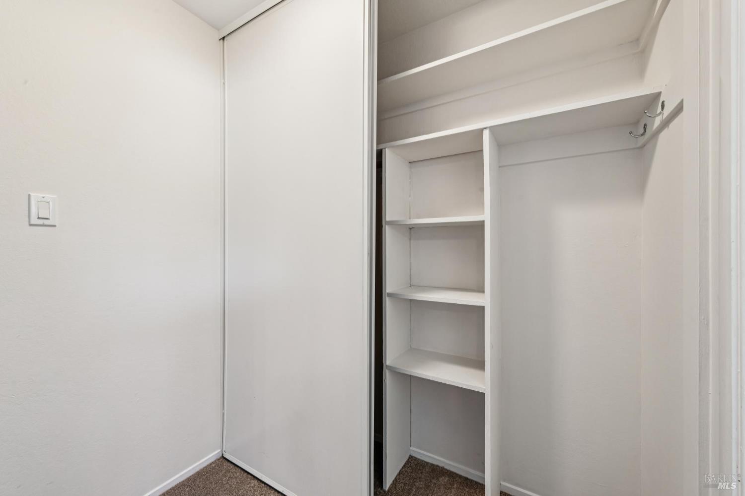 83 Pixley Avenue Unit: #6