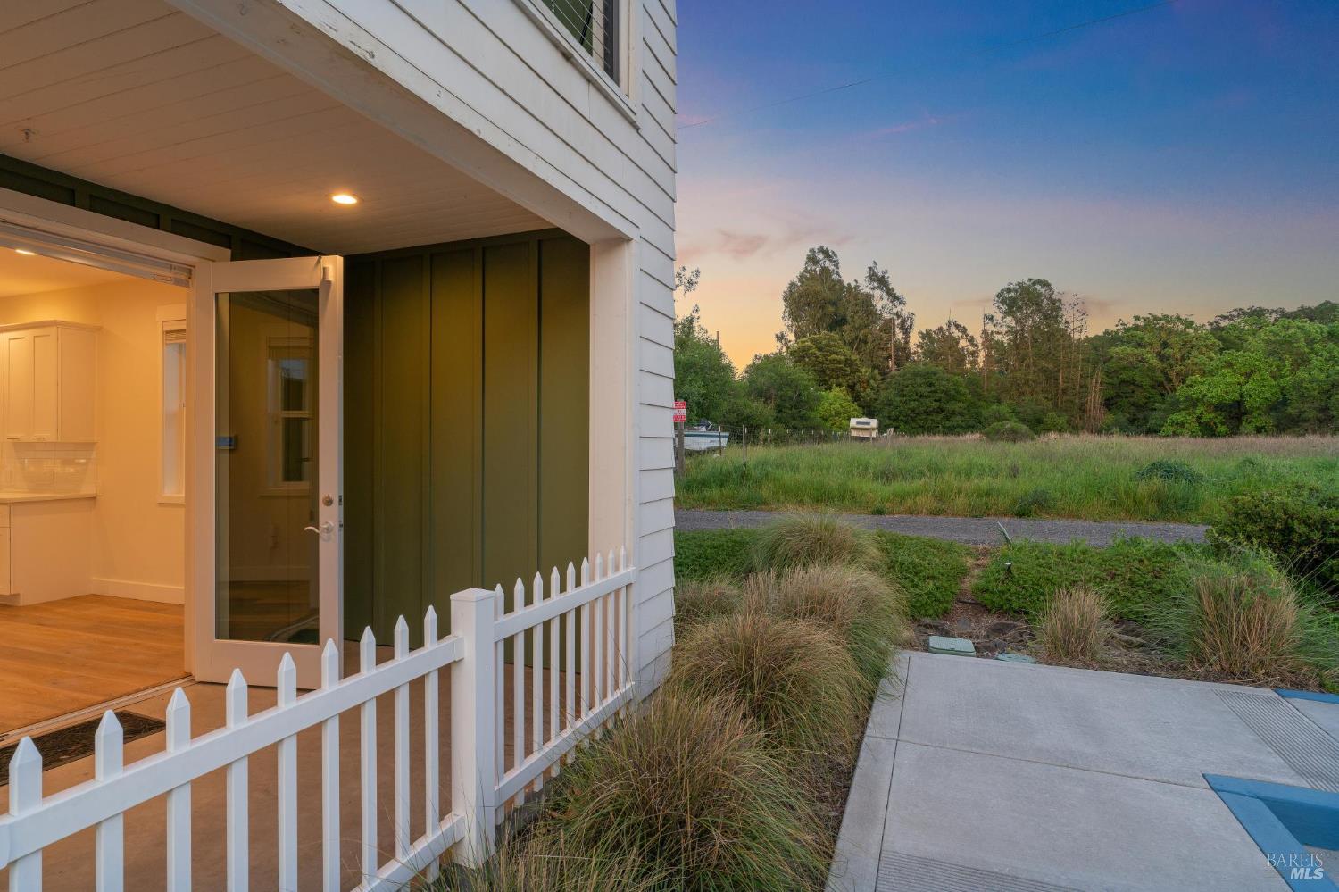 2672 Franz Kafka Avenue