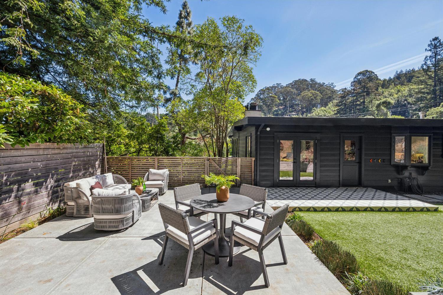 485 Montecito Avenue