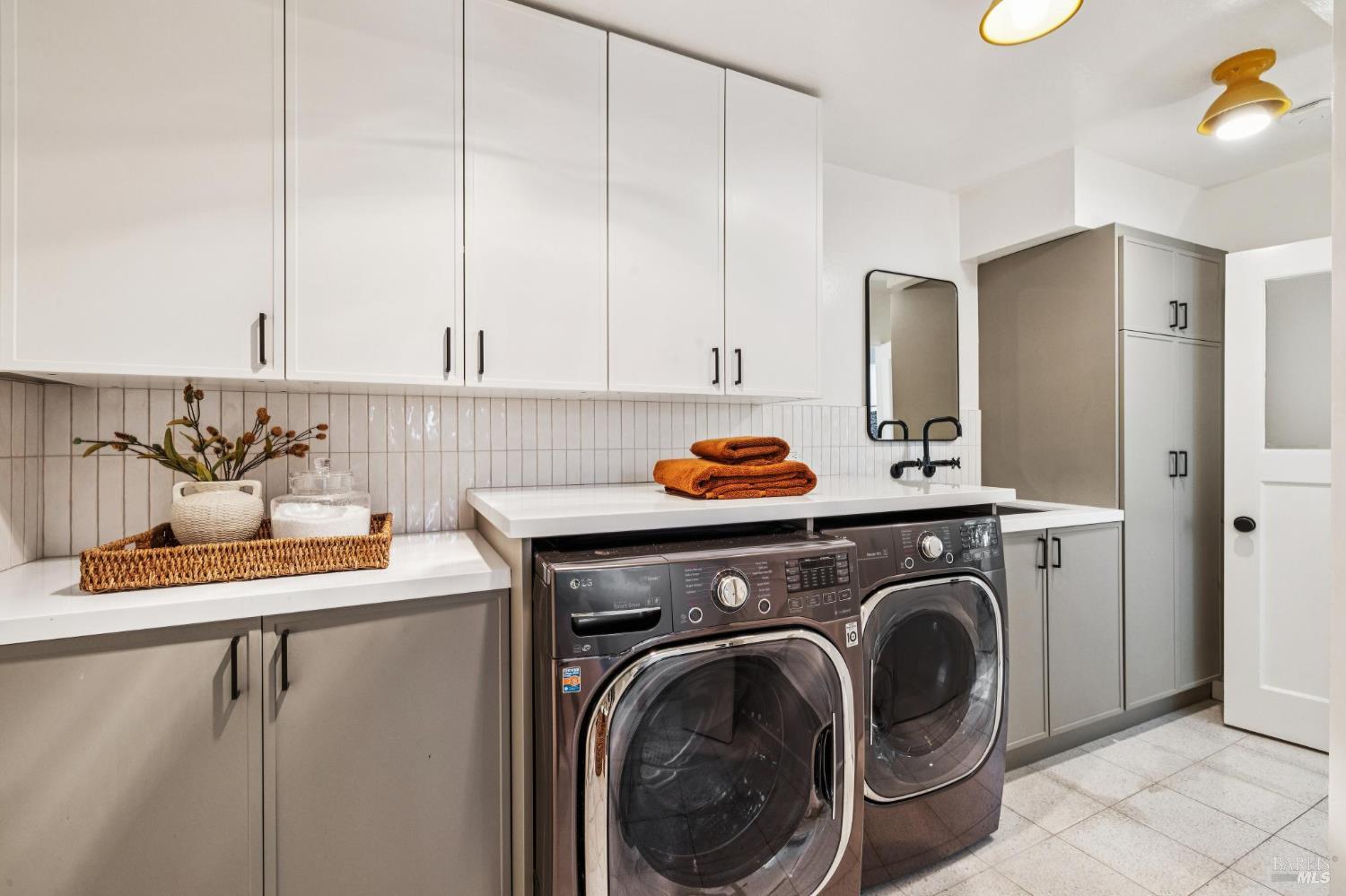 485 Montecito Avenue