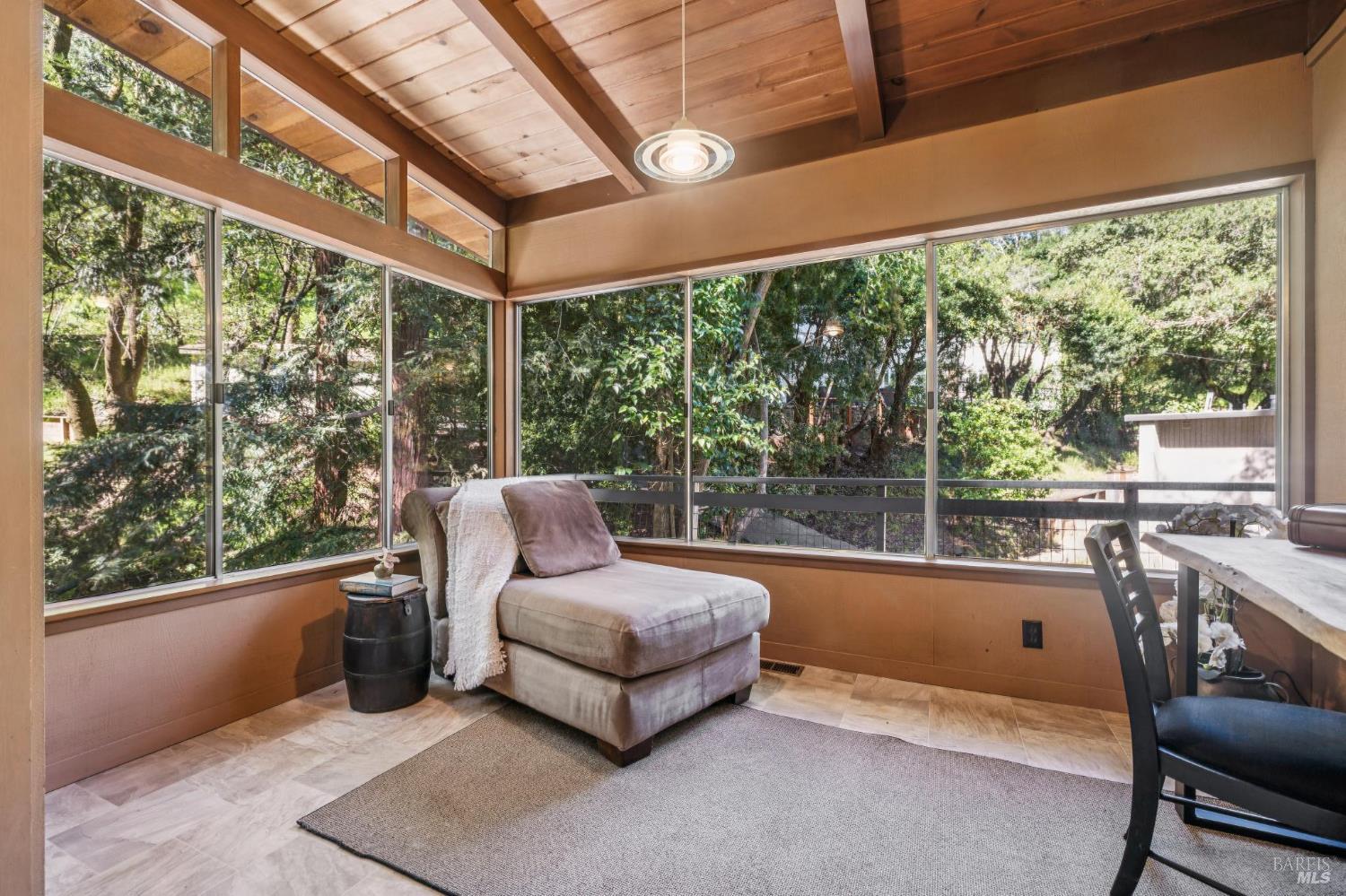 215 Bungalow Avenue