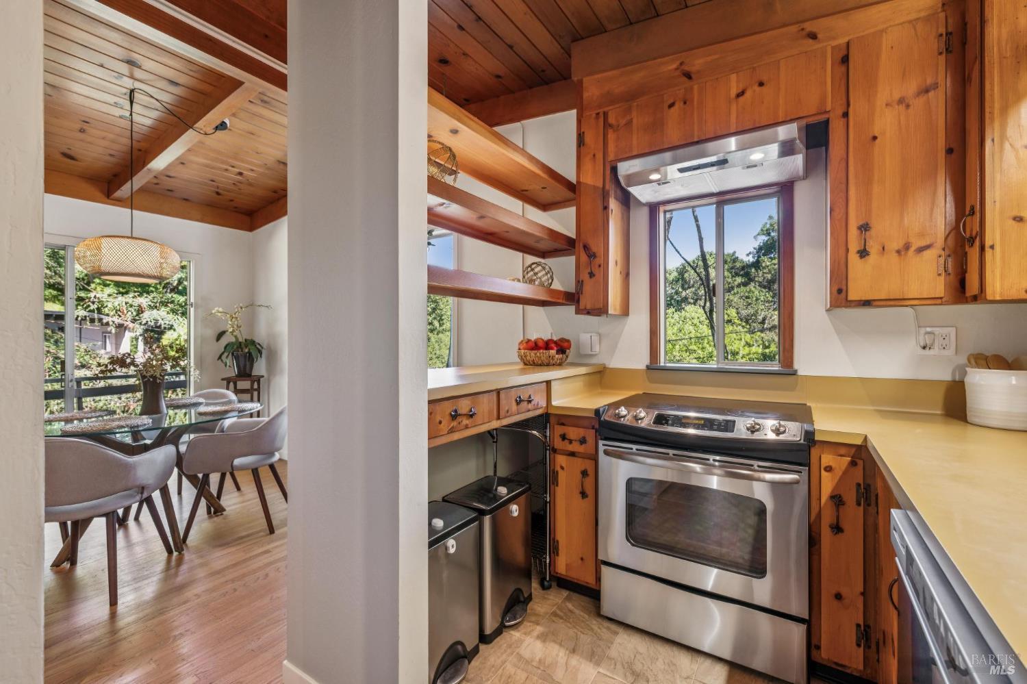 215 Bungalow Avenue