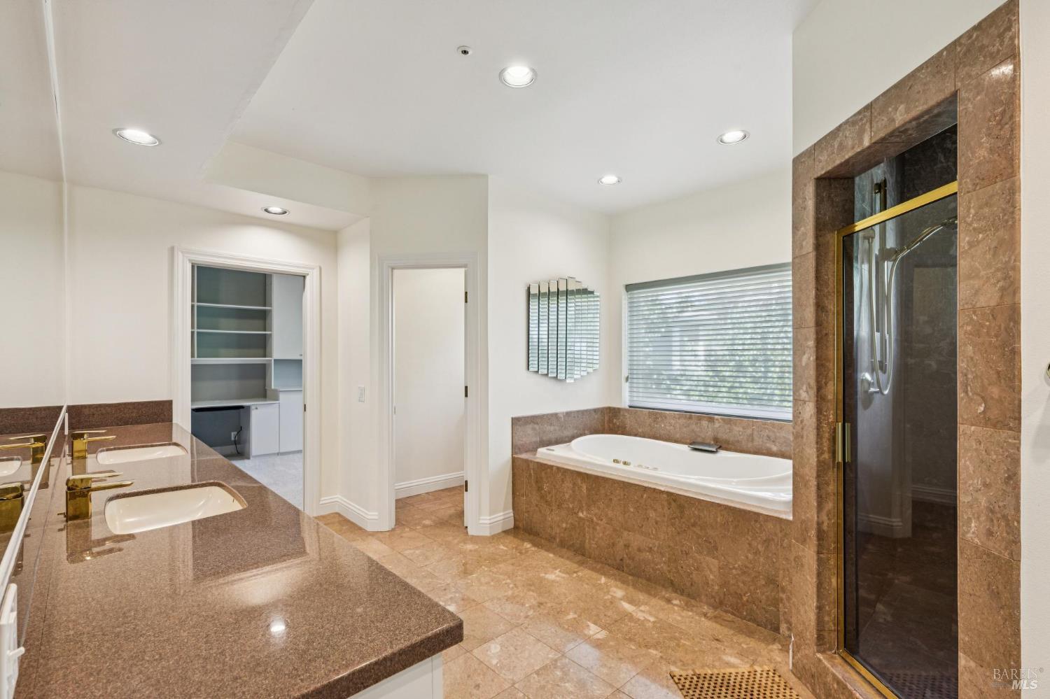 32 Marin Bay Park Court