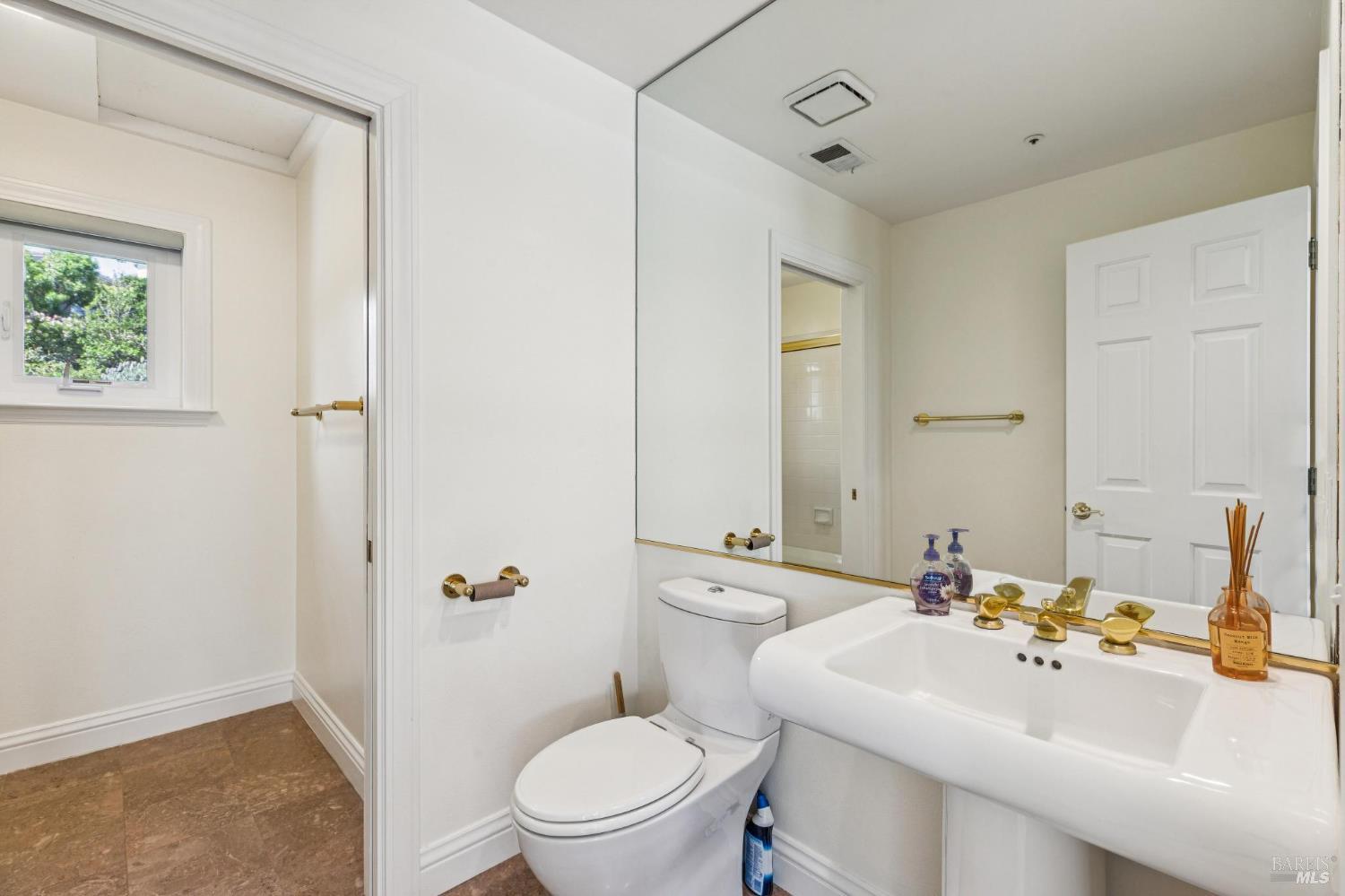 32 Marin Bay Park Court