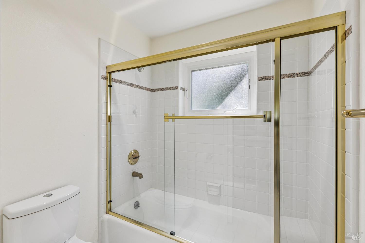 32 Marin Bay Park Court